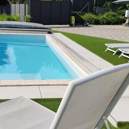 ميسكولك Aqua Solar Apartmanhaz المظهر الخارجي الصورة
