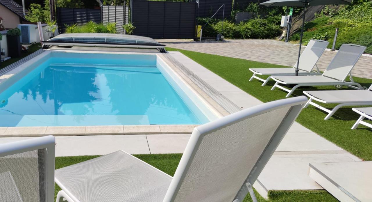 ميسكولك Aqua Solar Apartmanhaz المظهر الخارجي الصورة